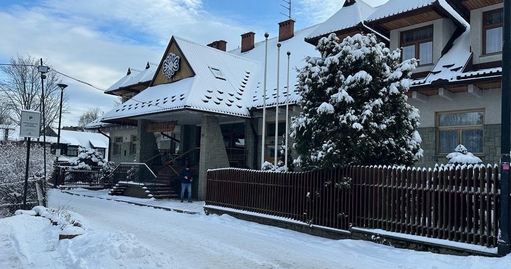 Hotel Parzenica w Zakopanem zamknięty na cztery spusty /OKW Parzenica /