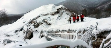 Hotel Rigopiano zbudowany na resztkach skał i lawin