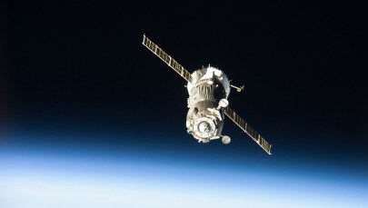 Houston, mamy problem. Kosmos nam się oddalił...