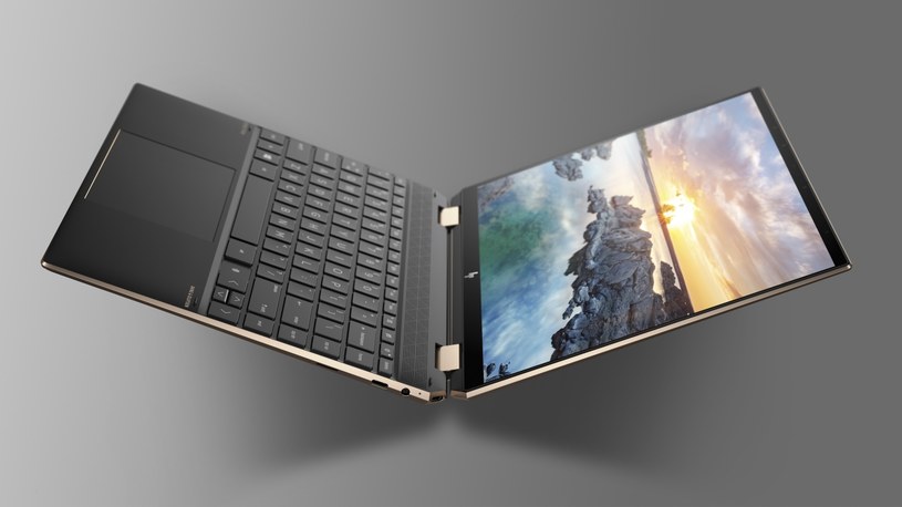 HP Spectre x360 ma mocną specyfikację techniczną /materiały prasowe