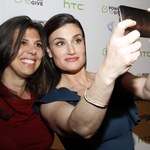 HTC Eye - telefon do robienia "selfie"