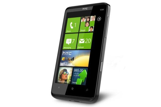 HTC HD7 - jedna z najciekawszych premier wykorzystujących system Windows Phone 7 /materiały prasowe