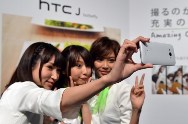HTC przygotowuje model T6 /AFP