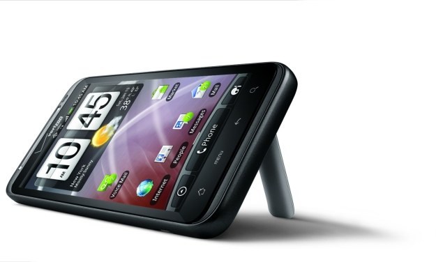 HTC Thunderbolt - drugi komercyjny smartfon ze wsparciem dla sieci 4G /materiały prasowe