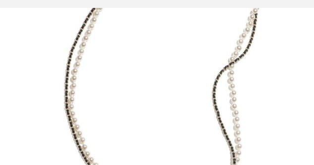 https://www.chanel.com/us/fashion/costume-jewelry/c/1x1x3/ Costume jewelry — Fashion | CHANEL The costume jewelry creations of the latest Fashion collections on the CHANEL official website. /materiał zewnętrzny