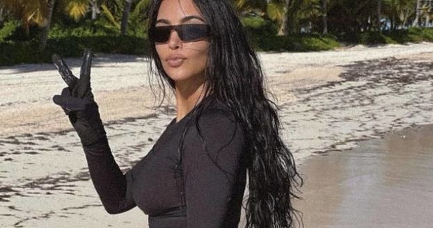 https://www.instagram.com/kimkardashian/ /Instagram