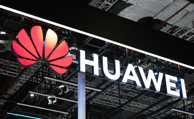 Huawei i ZTE na cenzurowanym. UE szykuje zakaz dla chińskich gigantów