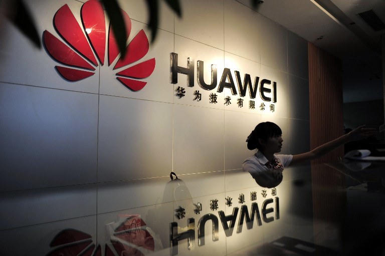 Huawei inwestuje w kraju, w którym narodziły się komórki - to symboliczna chwila /AFP