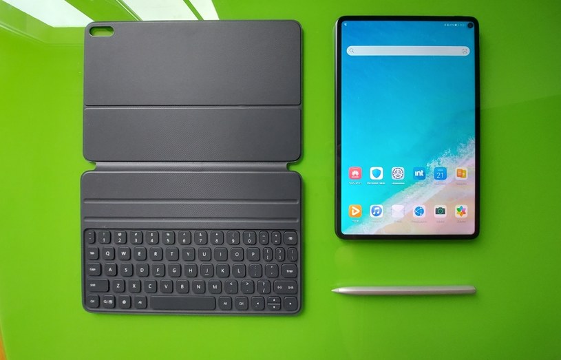 Huawei MatePad Pro  - klawiatura, tablet i rysik /INTERIA.PL