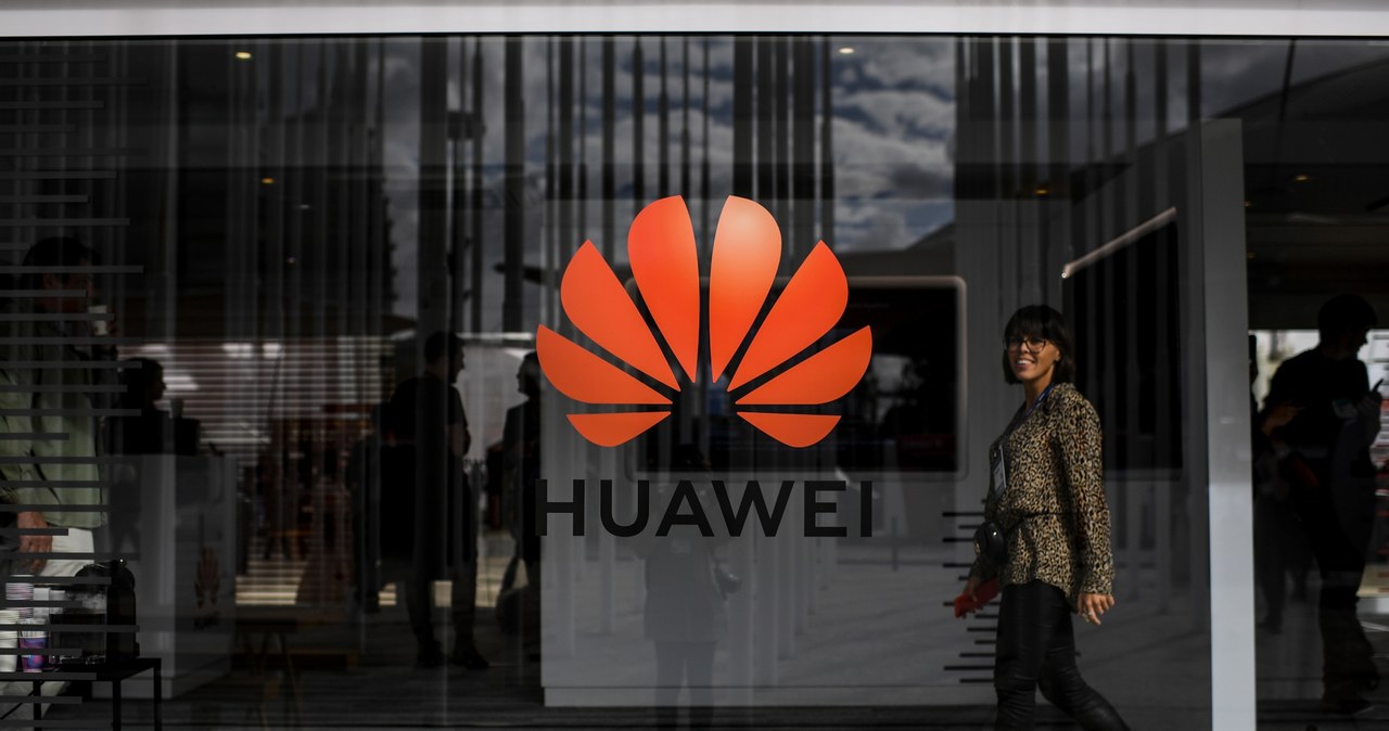 Huawei może doczekać się kolejnego przedłużenia licencji /AFP