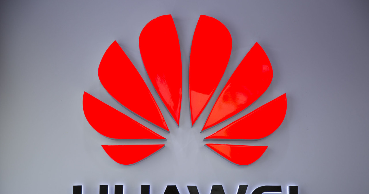 Huawei testuje nowe oprogramowanie /123RF/PICSEL