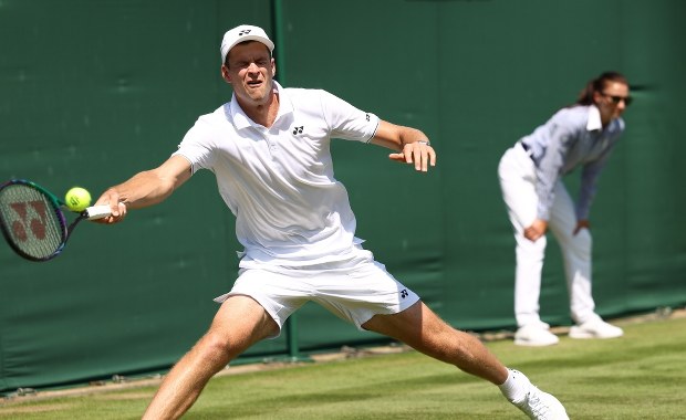 Hubert Hurkacz w czwartej rundzie Wimbledonu