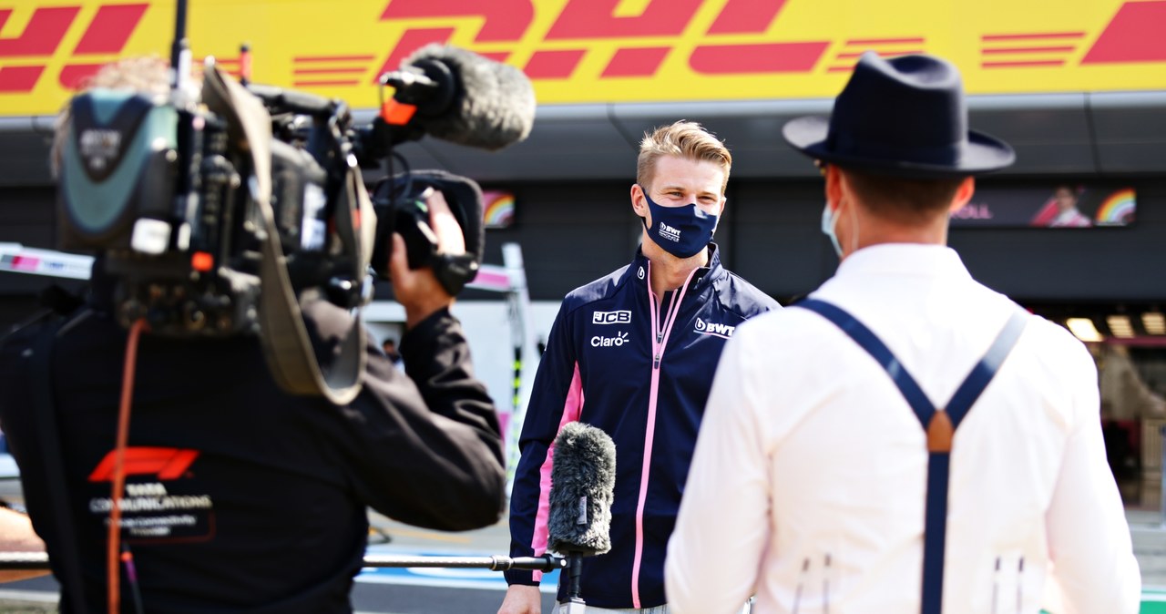 Huelkenberg rozmawia m.in. z zespołem Alfy Romeo /Getty Images