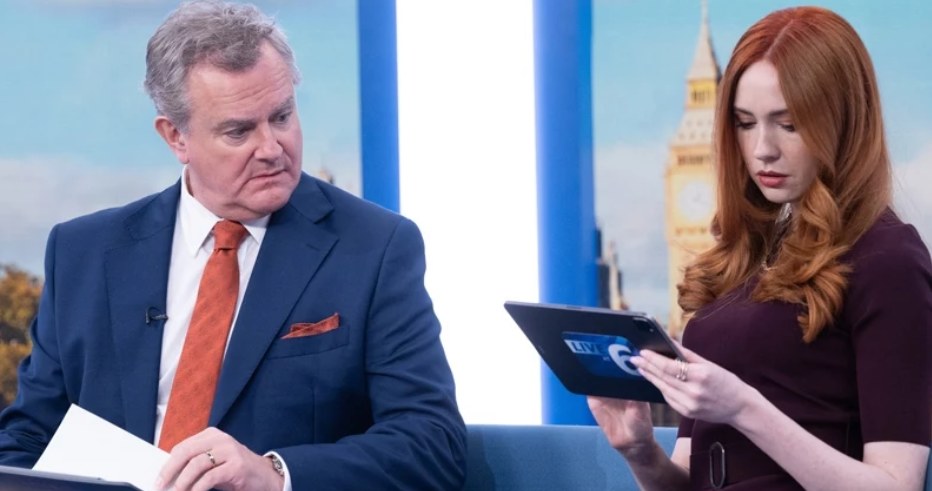 Hugh Bonneville i Karen Gillan w serialu "Douglas is Cancelled" /SkyShowtime