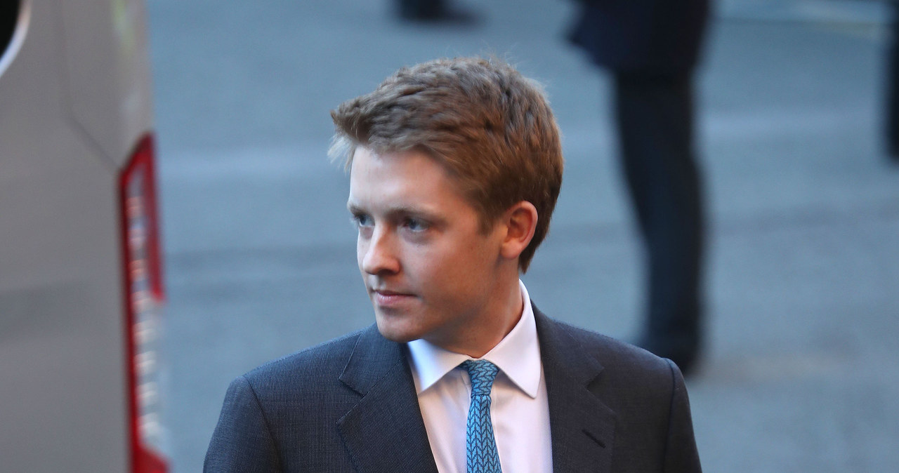 Hugh Grosvenor /Peter Byrne   /Getty Images