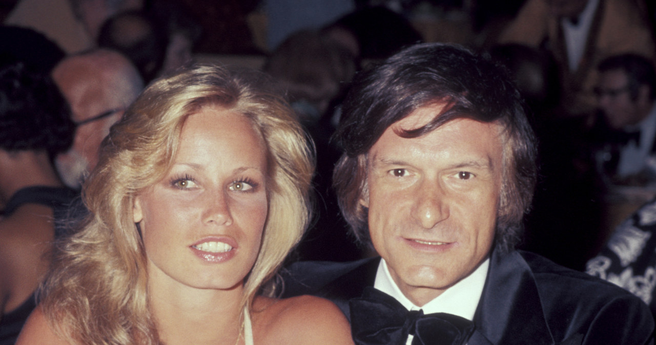 Hugh Hefner i Sondra Theodore /Ron Gallela /Getty Images