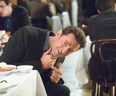 Hugh Jackman w scenie z filmu "Movie 43"