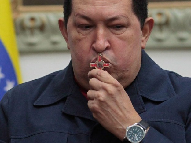 Hugo Chavez /MIRAFLORES PRESS /PAP/EPA