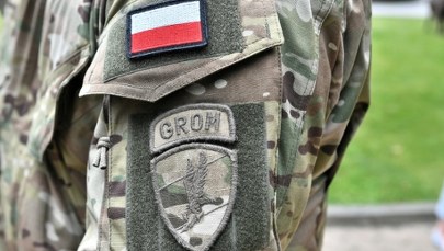 Huki i błyski w trzech warszawskich dzielnicach. Żołnierze GROM rozpoczynają ćwiczenia