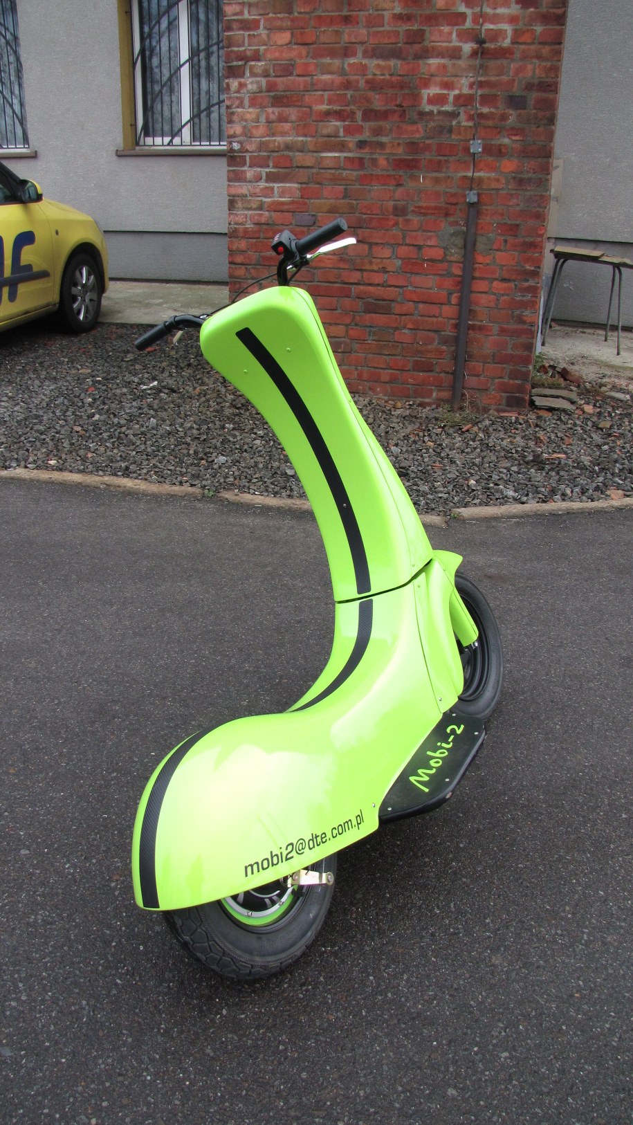 Hulajnoga Mobi 2 /Maciej Grzyb /RMF FM