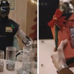 Humanoid odtwarza scenę pakowania prezentów z kultowej komedii