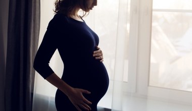 Humanoidalny robot z macicą. Nowe możliwości rodzicielstwa