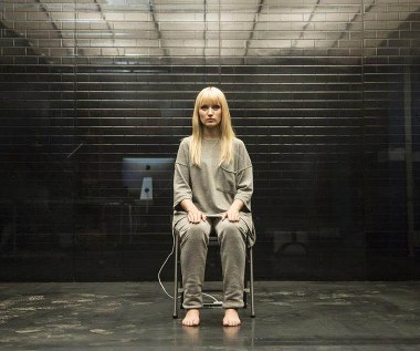 "Humans": Androidy w poszukiwaniu własnego "ja" - wywiad z Emily Berrington