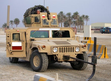 Hummery służą naszym żołnierzom również w Iraku/fot. Adam Nocoń /Agencja SE/East News