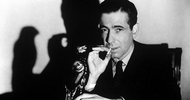 Humphrey Bogart w "Sokole maltańskim" /materiały prasowe