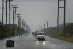 Huragan Earl szturmuje wschodnie wybrzeże USA