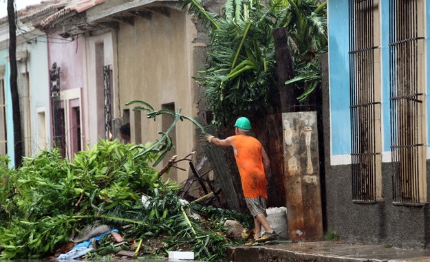 Huragan Irma uderzył w Kubę /ALEJANDRO ERNESTO  /PAP/EPA