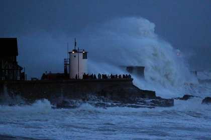 Huragan u wybrzeży Walii /Dimitris Legakis /PAP/EPA