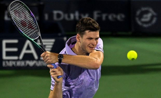 Hurkacz wygrał z Kotowem. Przed nim bój z Djokovicem