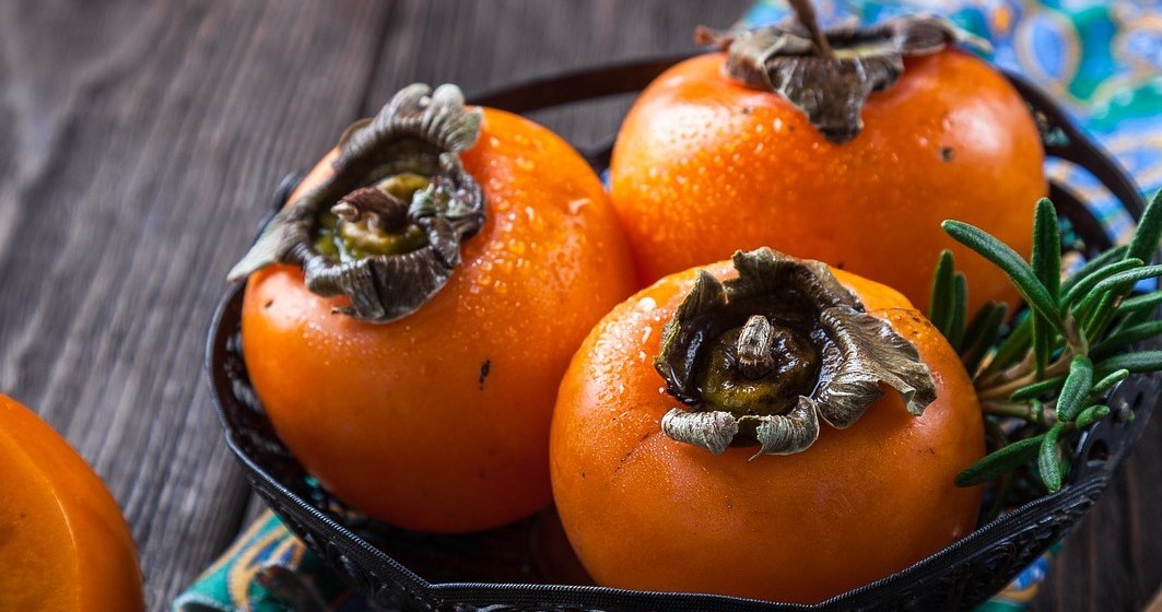 Хурма, відома як "фрукт богів", поєднує яскравий колір, солодкий смак і багатство корисних речовин /pixabay.com