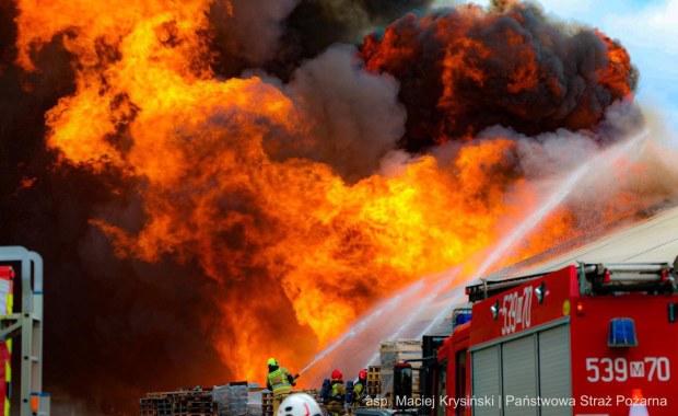 ​Hurtownia spożywcza na Mazowszu stanęła w ogniu