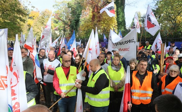 "Huta Częstochowa do pracy gotowa". Protest w Warszawie