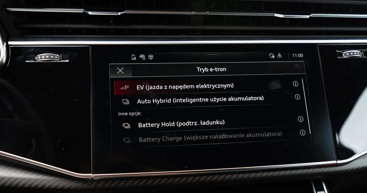 Hybrydowy napęd Audi Q7 może pracować w jednym z kilku trybów /Jan Guss-Gasiński /INTERIA.PL
