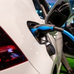 Hybrydy plug-in gorsze niż elektryki? Badanie nie pozostawia wątpliwości