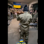 Hymn ukraiński grany przez żołnierza na skrzypcach podbija sieć