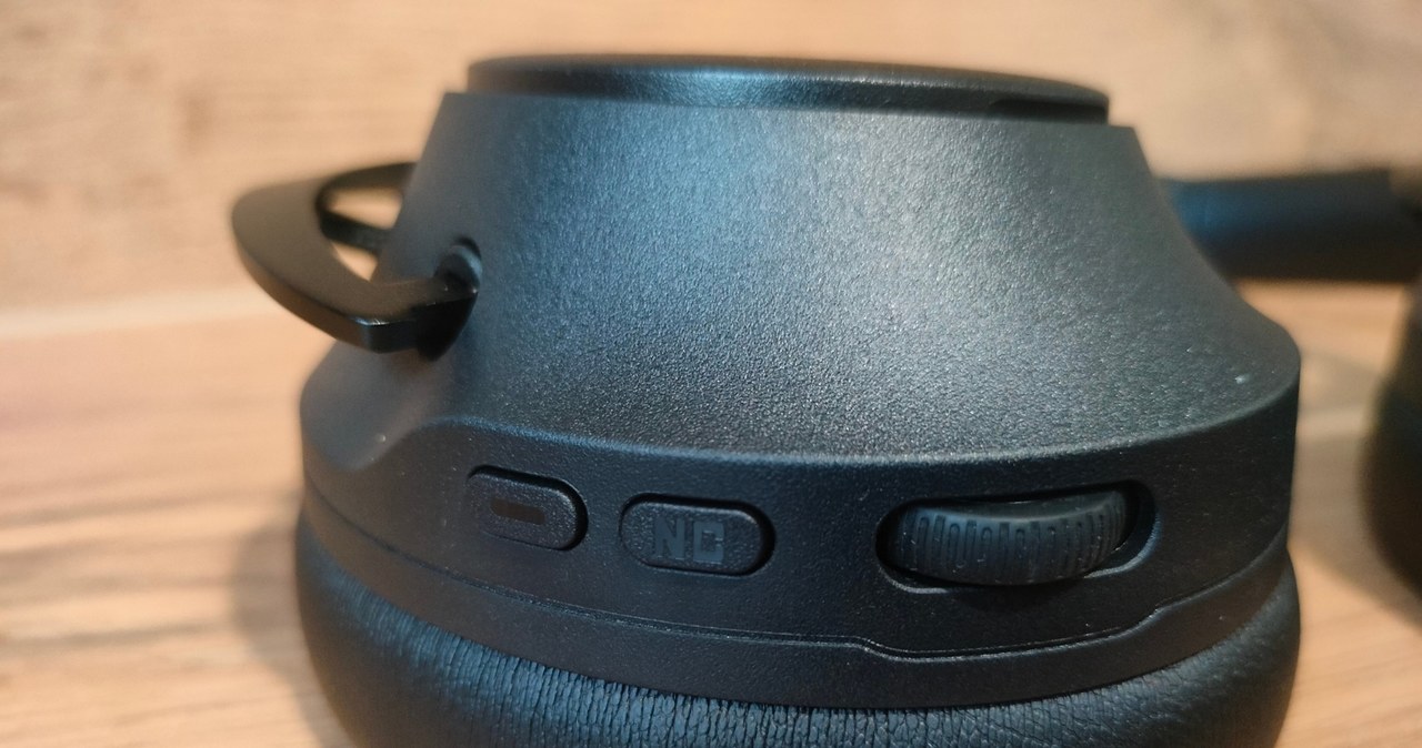 HyperX Cloud Mix 2 /INTERIA.PL
