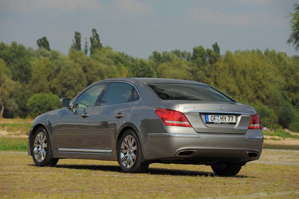 Hyundai equus vs460