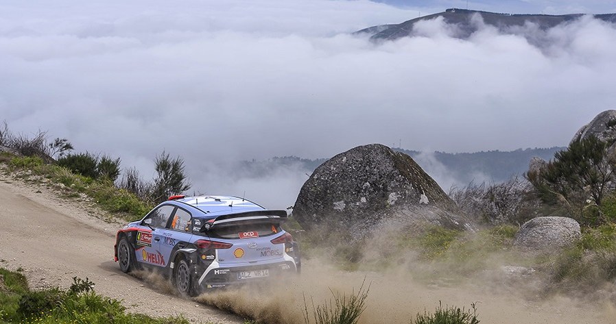 Hyundai i20 WRC podczas zeszłorocznego Rajdu Portugalii /Informacja prasowa