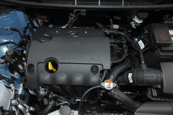 Hyundai i30 1.4 MPI Classic Plus zdj.12 magazynauto