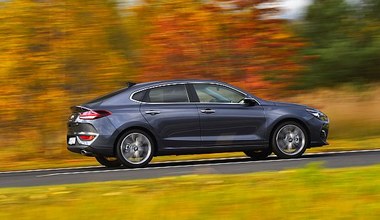 Hyundai i30 Fastback 1.6 CRDi 7DCT Premium – test