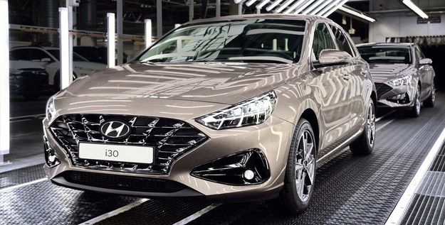 Hyundaia i30 po liftingu już w produkcji magazynauto