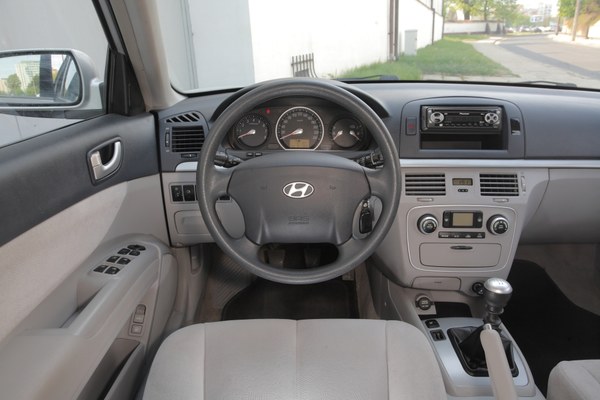 Hyundai Sonata (20052011) zdj.3 magazynauto.interia