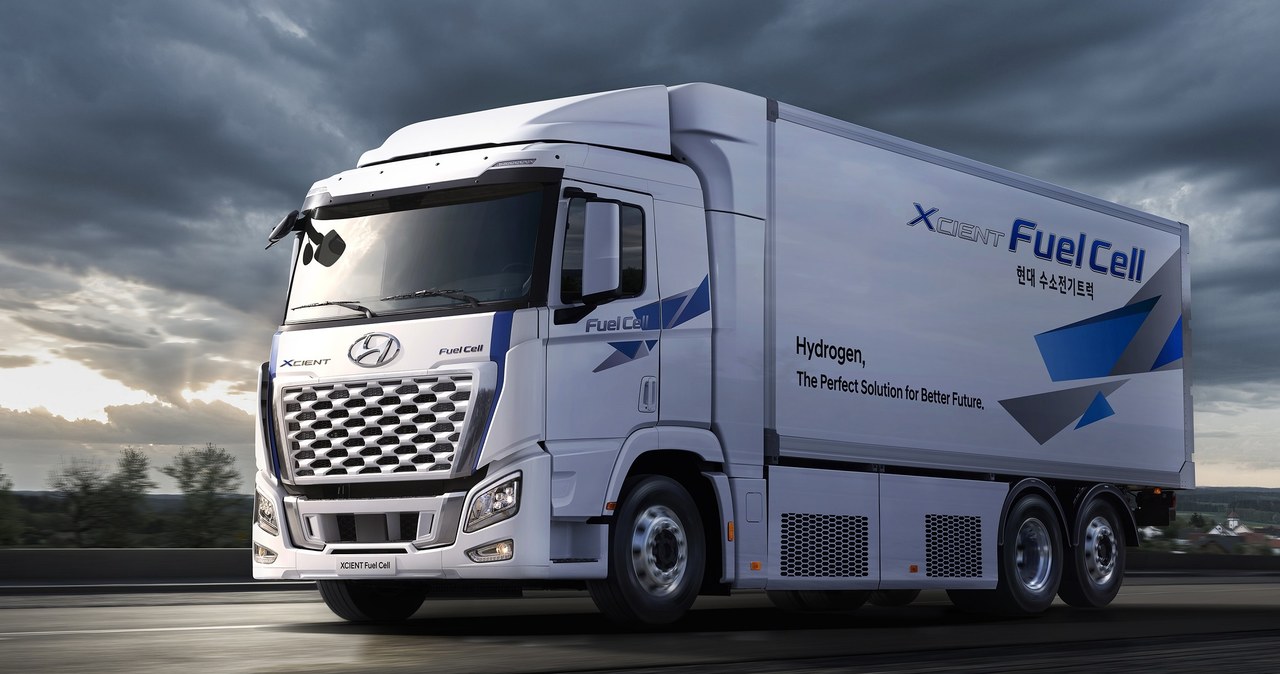 Hyundai XCIENT to pierwsza seryjnie produkowana ciężarówka z ogniwami paliwowymi /.
