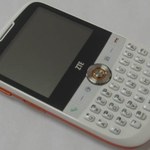 I-CHAT X990 - nowy komunikator ZTE