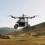 I jeździ, i lata. Hybrydowy motocykl Skyrider X6 już do kupienia