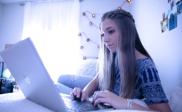 Ich nie przepraszaj, że przerywasz